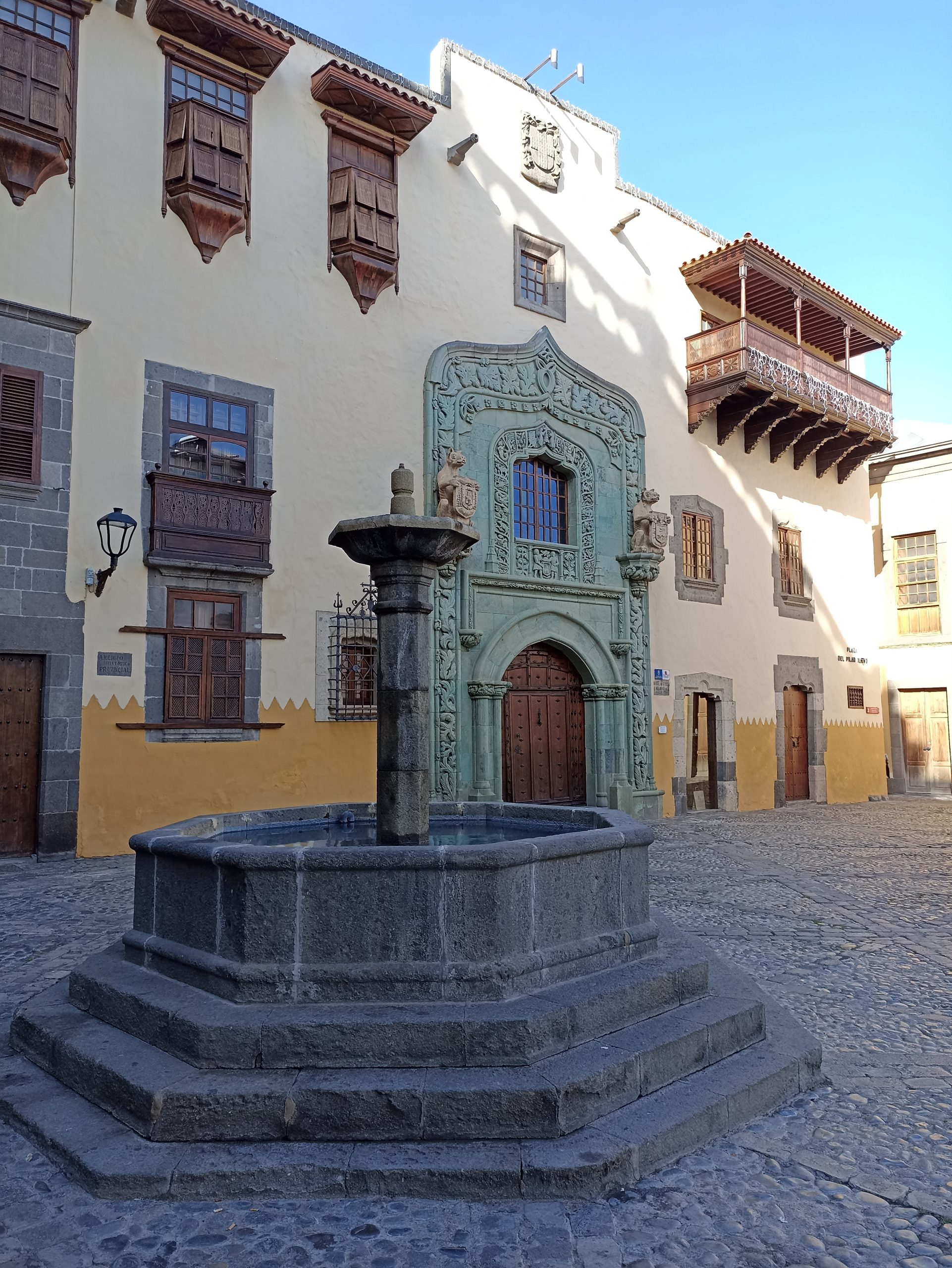 Las_Palmas_Blick_Gran_Canaria_private_tours_Shore_excursions_Plaza_del_Pilar_vegueta_old_town
