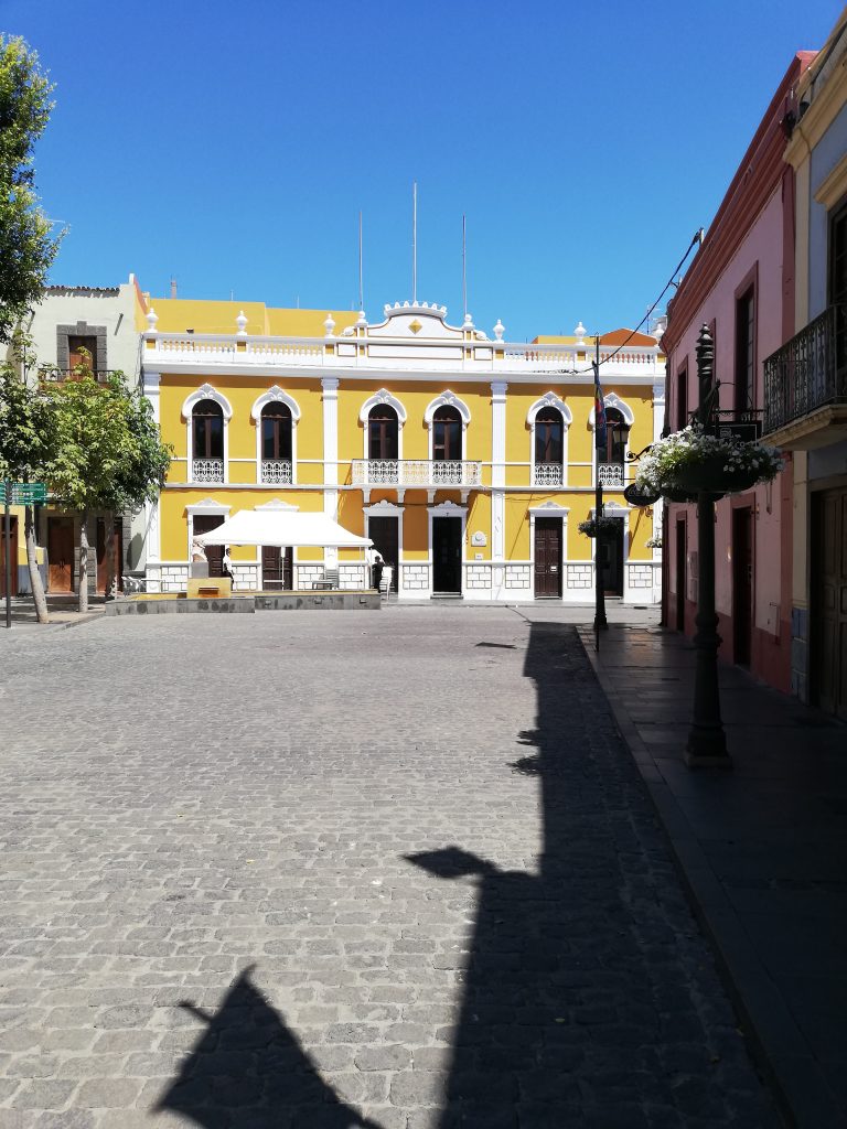 Blick_Gran_Canaria_private_tour_excursions_Gáldar_casino_gran_canaria