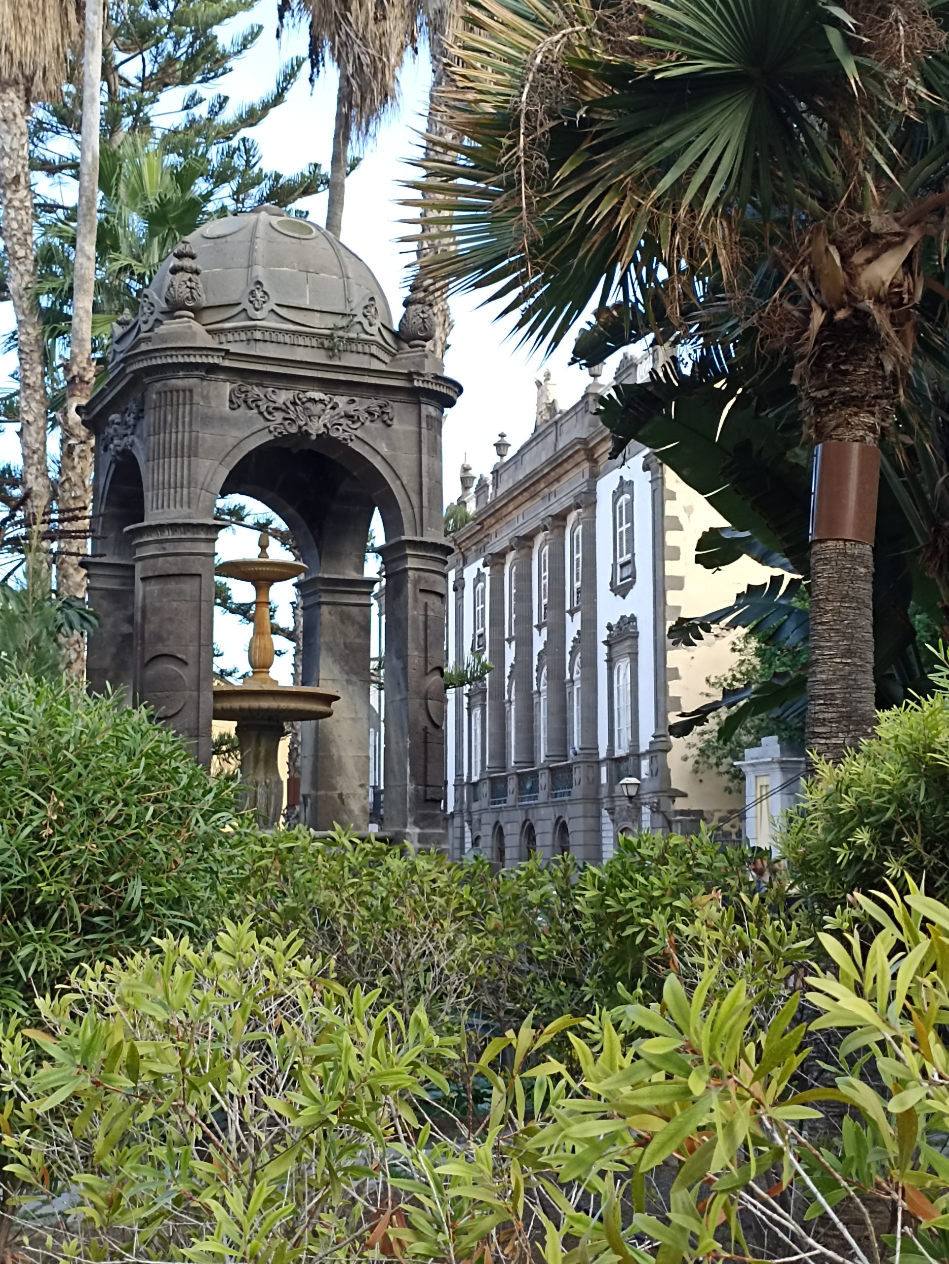 Las_Palmas_Blick_Gran_Canaria_private_tours_plaza _espiritu_santo