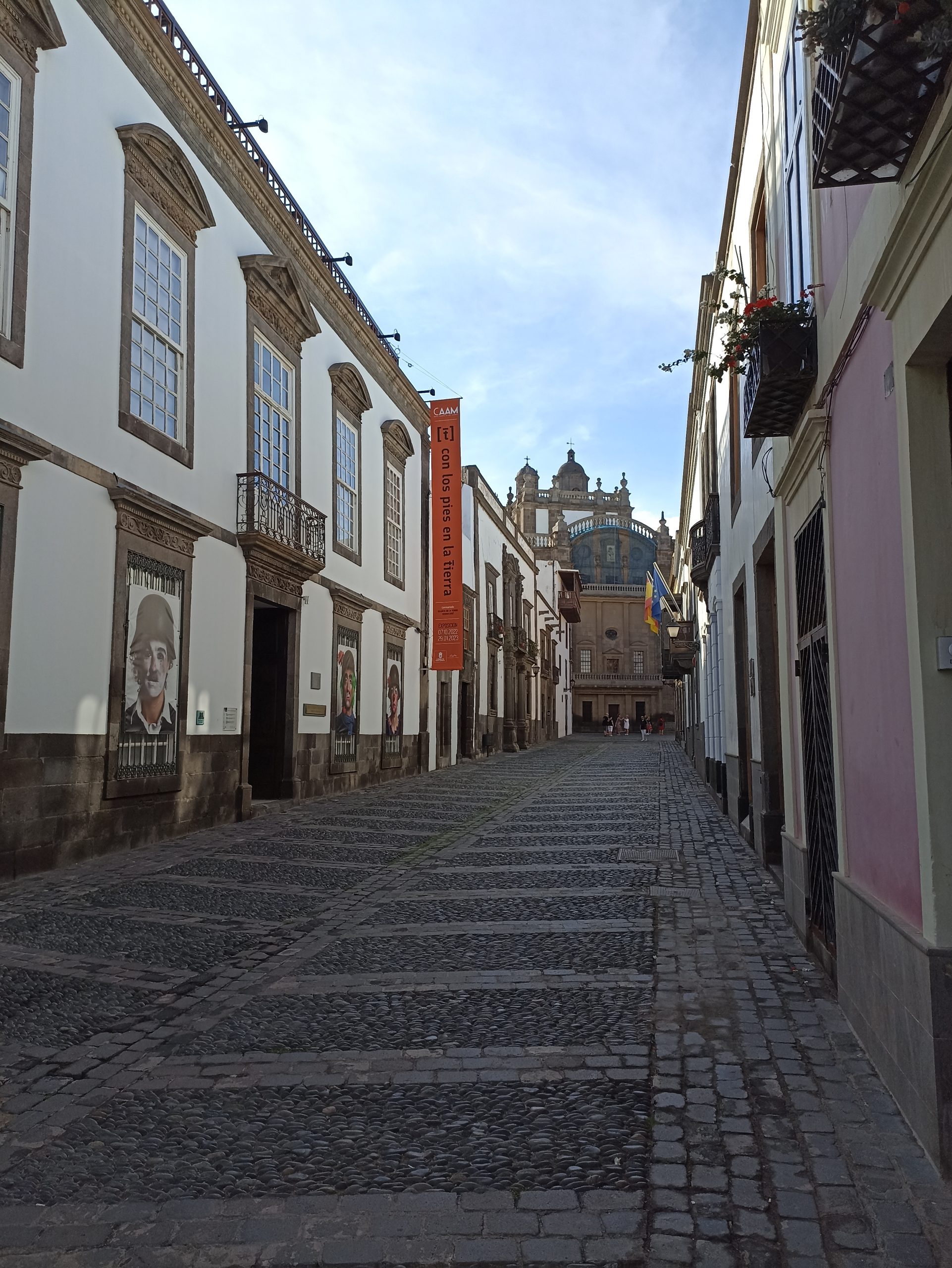Las_Palmas_Blick_Gran_Canaria_private_tours_shore_excursions_calle_de_los_balcones_catedral_santa_ana_old_city_center